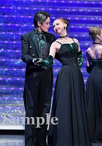 和希・音彩 舞台写真／雪組大劇場公演『ボイルド・ドイル・オンザ・トイル・トレイル』『FROZEN HOLIDAY』