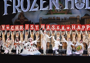 彩風　他 舞台写真／雪組大劇場公演『ボイルド・ドイル・オンザ・トイル・トレイル』『FROZEN HOLIDAY』