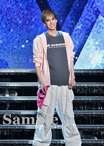 柚香光 舞台写真／花組昭和女子大学人見記念講堂公演『BE SHINING!!』