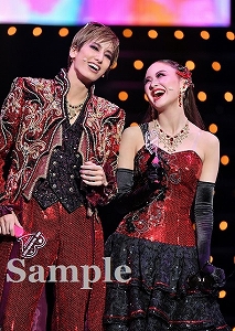 柚香・星風 舞台写真／花組昭和女子大学人見記念講堂公演『BE SHINING!!』