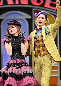 星風・聖乃 舞台写真／花組昭和女子大学人見記念講堂公演『BE SHINING!!』