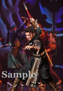 礼真琴 舞台写真／星組大劇場公演『RRR×TAKA″R″AZUKA～√Bheem～』『VIOLETOPIA』