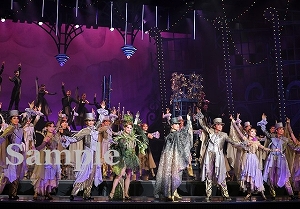 礼　他 舞台写真／星組大劇場公演『RRR×TAKA″R″AZUKA～√Bheem～』『VIOLETOPIA』