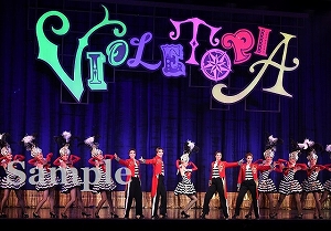 ロケット 舞台写真／星組大劇場公演『RRR×TAKA″R″AZUKA～√Bheem～』『VIOLETOPIA』