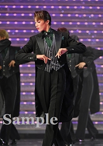 縣千 舞台写真／雪組東京公演『ボイルド・ドイル・オンザ・トイル・トレイル』『FROZEN HOLIDAY』