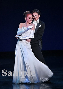 彩海・白河 舞台写真／月組宝塚バウホール公演『Golden Dead Schiele』