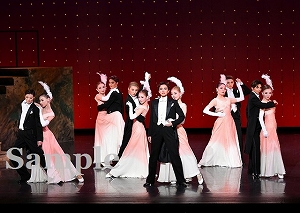 彩海　他 舞台写真／月組宝塚バウホール公演『Golden Dead Schiele』