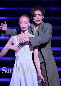 月城・海乃 舞台写真／月組梅田芸術劇場メインホール公演『G.O.A.T』