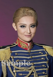 希波らいと スチール写真／花組『アルカンシェル』