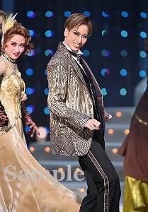 柚香光 舞台写真／花組大劇場公演『アルカンシェル』