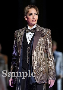 柚香光 舞台写真／花組大劇場公演『アルカンシェル』