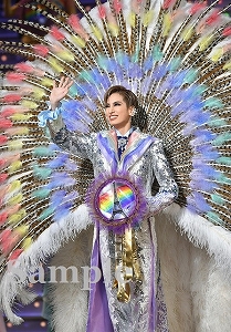 柚香光 舞台写真／花組大劇場公演『アルカンシェル』