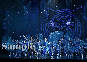 礼　他 舞台写真／星組東京公演『RRR×TAKA″R″AZUKA～√Bheem～』『VIOLETOPIA』