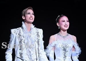 柚香・星風 舞台写真/「柚香光サヨナラショー」