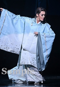 月城かなと 舞台写真／月組大劇場公演『Eternal Voice 消え残る想い』『Grande TAKARAZUKA 110!』