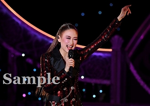 星風まどか 舞台写真／星風まどかミュージック・サロン「星ノ円居夜」