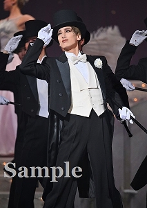 柚香光 舞台写真/花組東京公演『アルカンシェル』