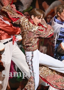 柚香光 舞台写真/花組東京公演『アルカンシェル』