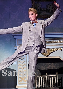 永久輝せあ 舞台写真/花組東京公演『アルカンシェル』