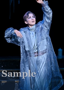 彩風咲奈 舞台写真／雪組相模女子大学グリーンホール公演『ALL BY MYSELF』