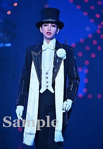 桜木みなと 舞台写真／宙組宝塚大劇場特別公演『Le Grand Escalier ―ル・グラン・エスカリエ―』