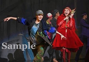 芹香・春乃 舞台写真／宙組宝塚大劇場特別公演『Le Grand Escalier ―ル・グラン・エスカリエ―』