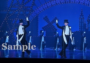 桜木　他 舞台写真／宙組宝塚大劇場特別公演『Le Grand Escalier ―ル・グラン・エスカリエ―』