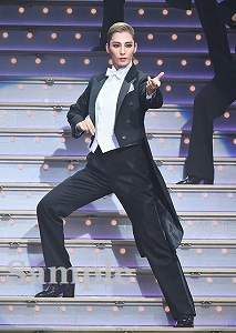 月城かなと 舞台写真/月組東京公演『Eternal Voice 消え残る想い』『Grande TAKARAZUKA 110!』