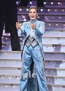 月城かなと 舞台写真/月組東京公演『Eternal Voice 消え残る想い』『Grande TAKARAZUKA 110!』