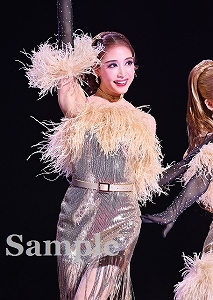 天紫珠李 舞台写真/月組東京公演『Eternal Voice 消え残る想い』『Grande TAKARAZUKA 110!』