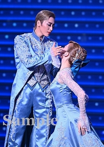 月城・海乃 舞台写真/月組東京公演『Eternal Voice 消え残る想い』『Grande TAKARAZUKA 110!』