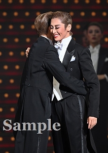 月城・鳳月 舞台写真/月組東京公演『Eternal Voice 消え残る想い』『Grande TAKARAZUKA 110!』