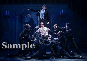 暁　他 舞台写真／星組梅田芸術劇場シアター・ドラマシティ公演『夜明けの光芒』