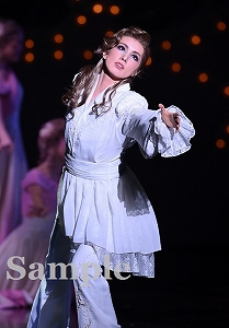 彩風咲奈 舞台写真/雪組大劇場公演『ベルサイユのばら』―フェルゼン編―