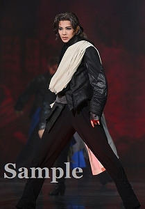 華世京 舞台写真/雪組大劇場公演『ベルサイユのばら』―フェルゼン編―