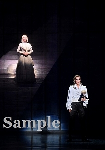 彩風・夢白 舞台写真/雪組大劇場公演『ベルサイユのばら』―フェルゼン編―