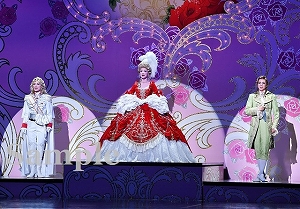 彩風・朝美・夢白 舞台写真/雪組大劇場公演『ベルサイユのばら』―フェルゼン編―