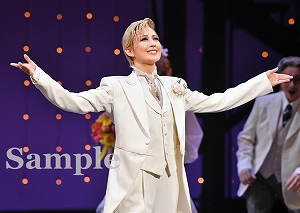 聖乃あすか 舞台写真／花組日本青年館ホール公演『Liefie―愛しい人―』