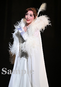 天紫珠李 舞台写真／月組全国ツアー公演『琥珀色の雨にぬれて』『Grande TAKARAZUKA 110!』