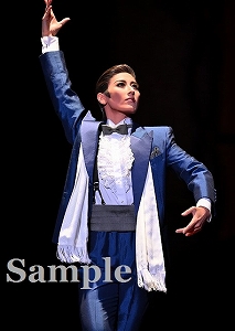 水美舞斗 舞台写真／月組全国ツアー公演『琥珀色の雨にぬれて』『Grande TAKARAZUKA 110!』