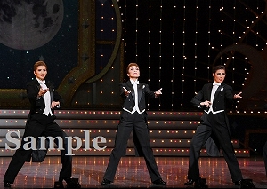 鳳月・水美・礼華 舞台写真／月組全国ツアー公演『琥珀色の雨にぬれて』『Grande TAKARAZUKA 110!』