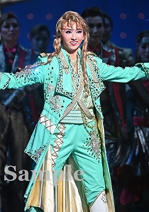 凪七瑠海 舞台写真／花組大劇場公演『エンジェリックライ』『Jubilee』