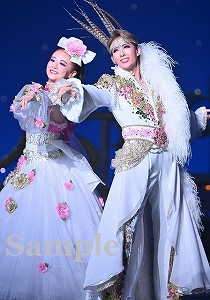 永久輝・星空 舞台写真／花組大劇場公演『エンジェリックライ』『Jubilee』