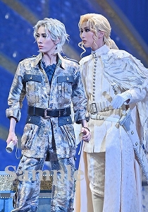 永久輝・綺城 舞台写真／花組大劇場公演『エンジェリックライ』『Jubilee』