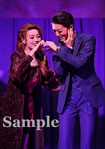 礼・小桜 舞台写真／星組東京公演『記憶にございません