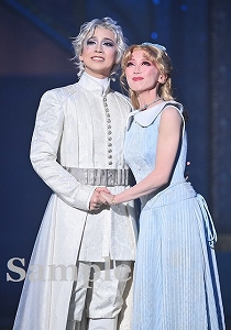 美空・初音 舞台写真／花組新人公演『エンジェリックライ』