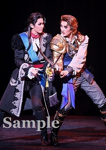 芹香・瑠風 舞台写真／宙組全国ツアー公演『大海賊』『Heat on Beat!―Evolution―』