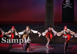 芹香・桜木・瑠風・鷹翔 舞台写真／宙組全国ツアー公演『大海賊』『Heat on Beat!―Evolution―』