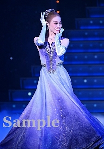 春乃さくら 舞台写真／宙組大劇場公演『宝塚110年の恋のうた