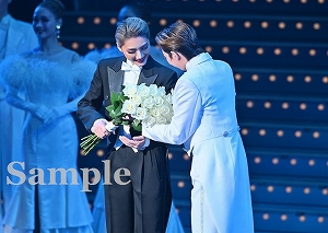 芹香・桜木 舞台写真／「芹香斗亜サヨナラショー」